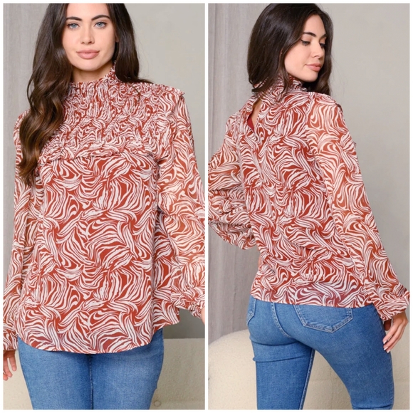 Jaquie The Label Chic Swirly Print Long Sleeves Top - Picture 6 of 8